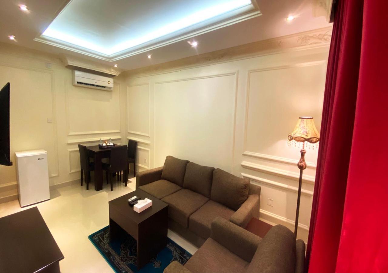 Majestic Hotel Doha Exterior photo