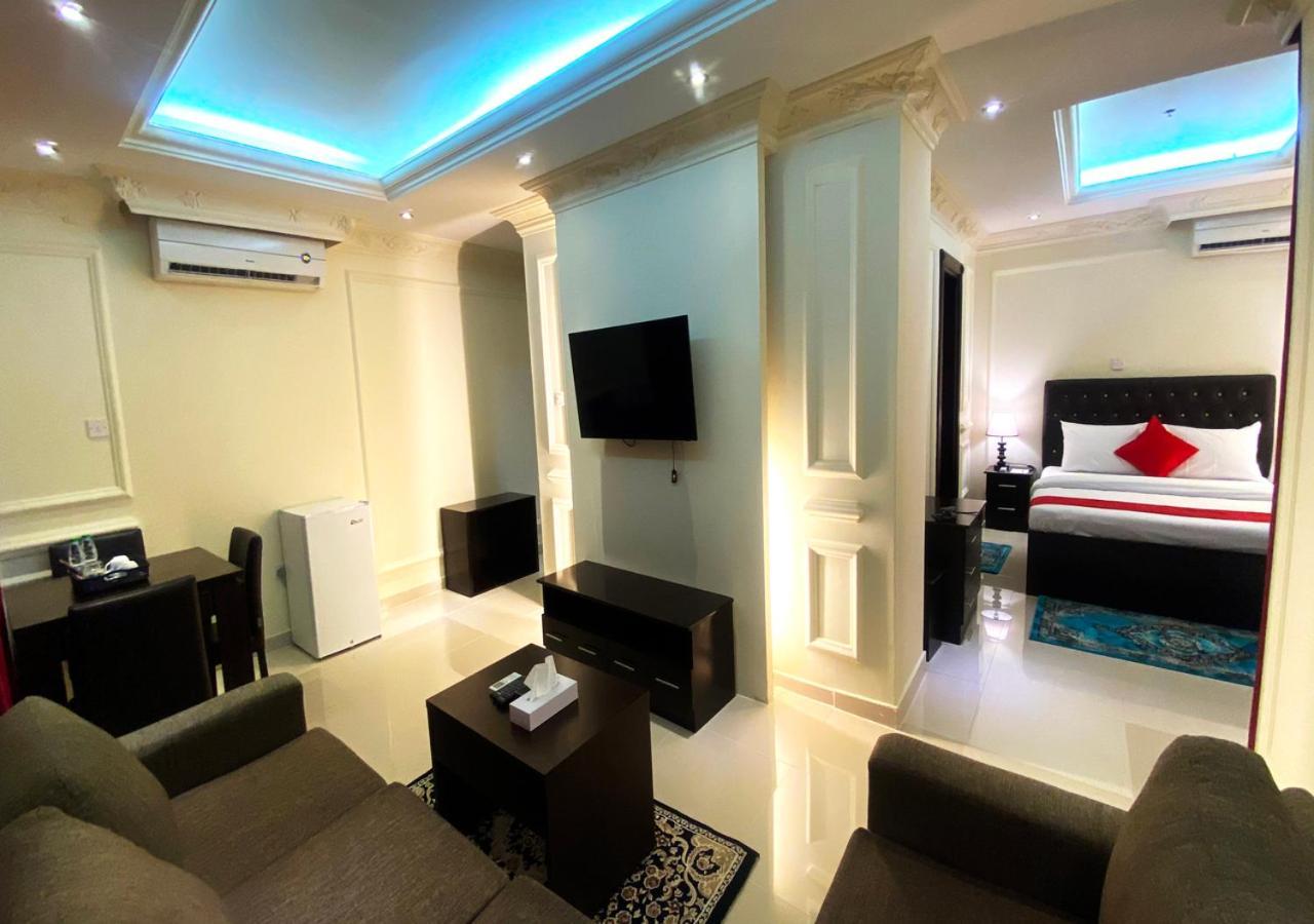 Majestic Hotel Doha Exterior photo