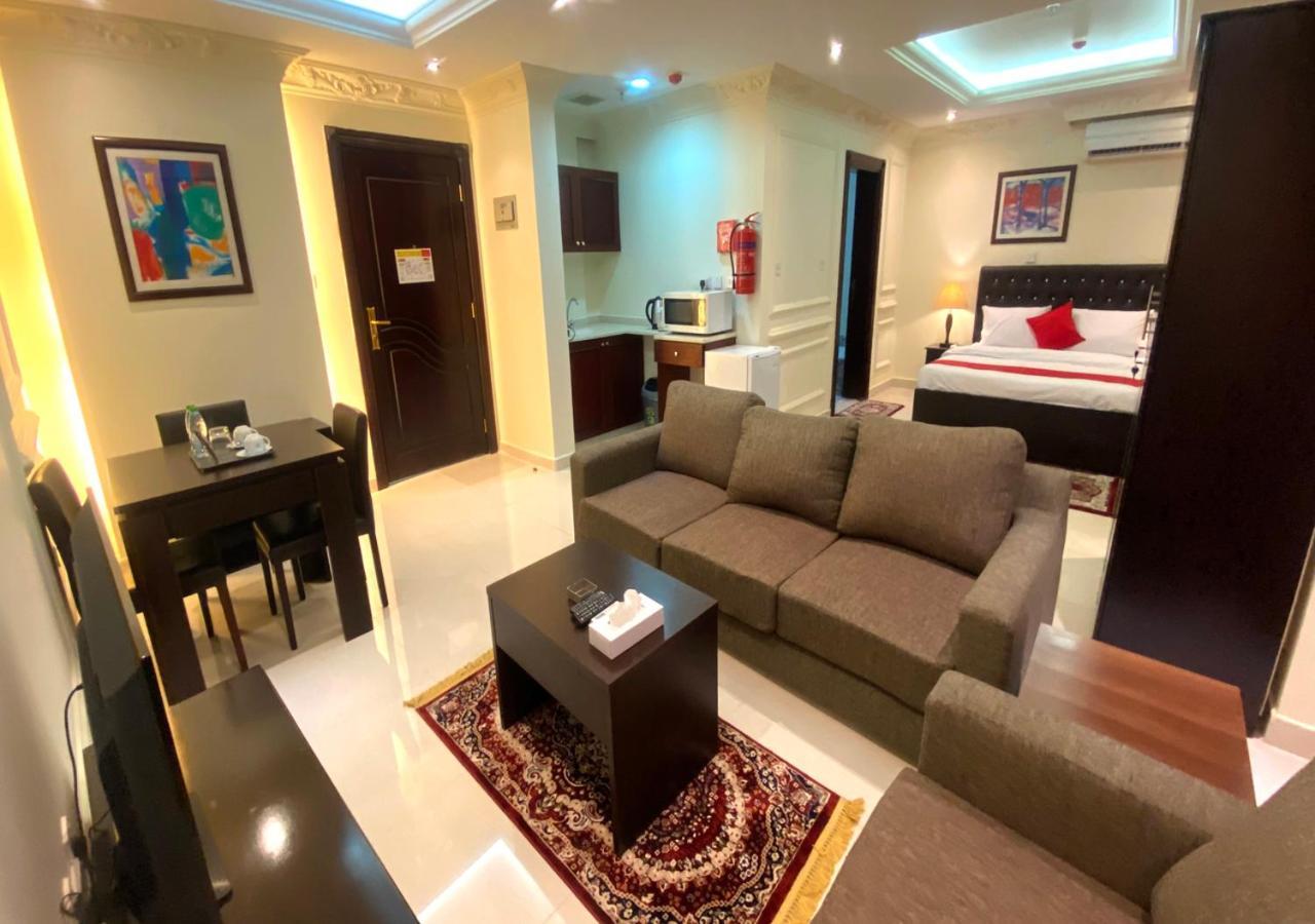 Majestic Hotel Doha Exterior photo